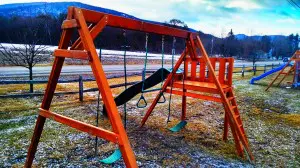 Vermont swingsets